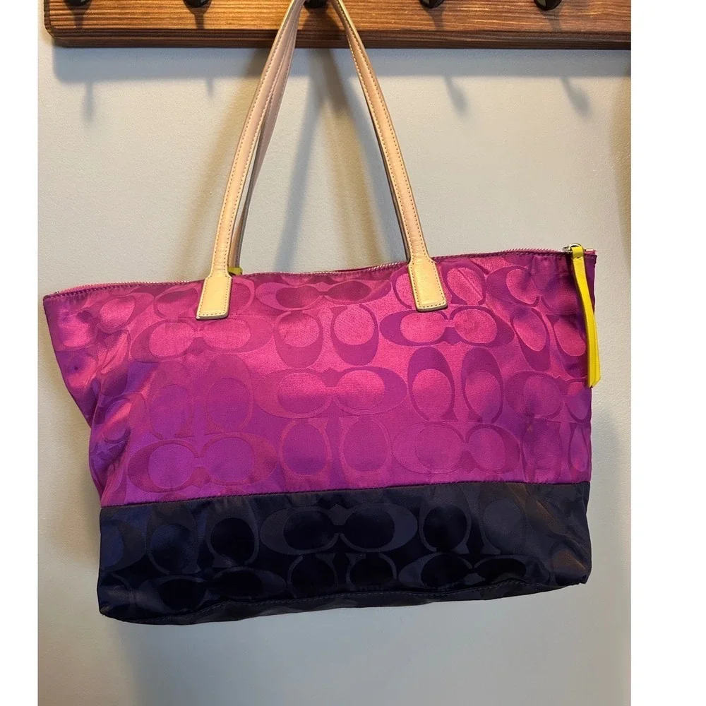 Coach legacy weekend east west‎ zip Tote Bag purse